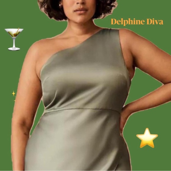 Elegant One-Shoulder Green Dress - Picture 1 of 2